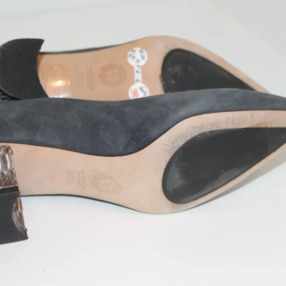 REDUCED Sarah Flint EMMA Gray Suede Closed Toe None Classic Pumps Shoes 35.5